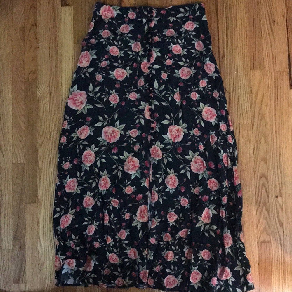 High-waisted Zara skirt